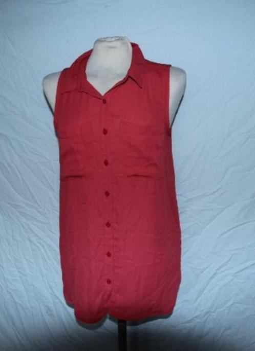 Luchtige rode blouse.Mouwloos.Mt 34.Merk Divided, Kleding | Dames, Blouses en Tunieken, Zo goed als nieuw, Maat 34 (XS) of kleiner
