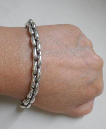 Zilveren mooie schakel armband nr.1761 beschikbaar voor biedingen