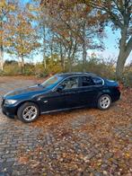 BMW 3-Serie 2.0 I 318 2010 Zwart, Auto's, BMW, 65 €/maand, Achterwielaandrijving, Zwart, Bruin