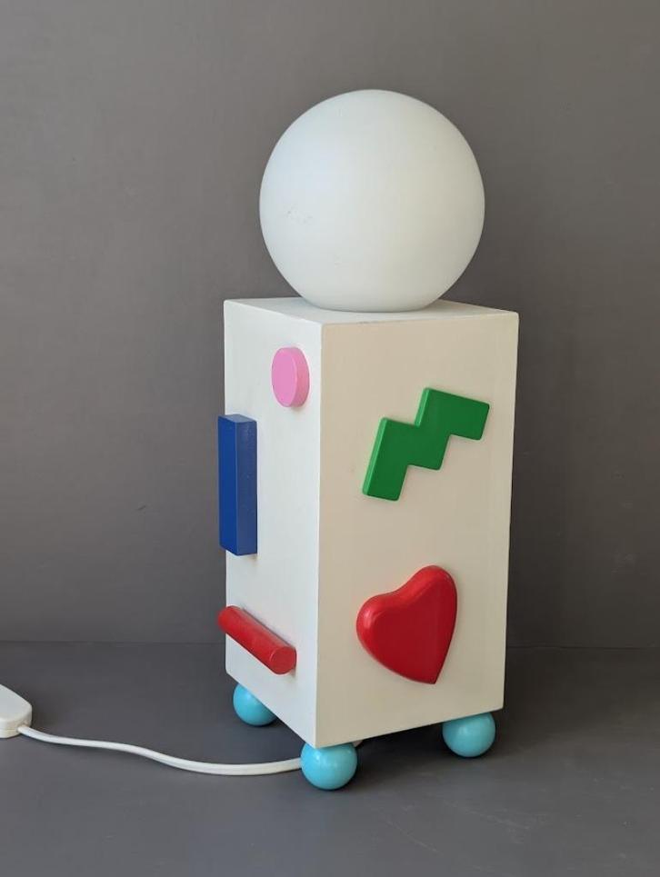 Memphis Milano style tafellamp, Antiek en Kunst, Kunst | Designobjecten, Ophalen of Verzenden