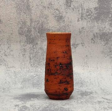 Fat Lava Vaasje beschikbaar voor biedingen