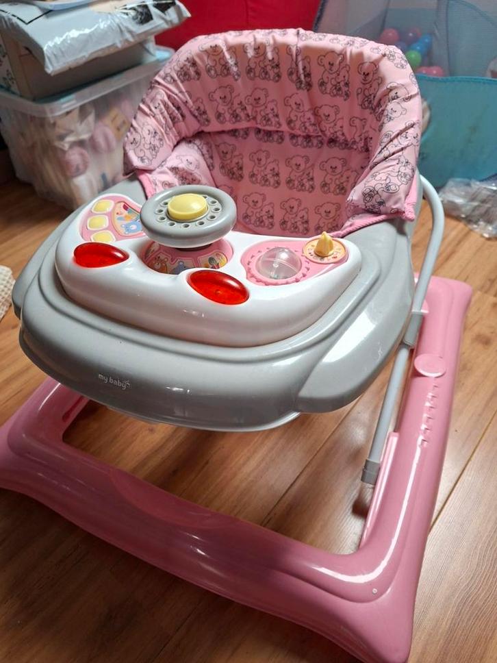 Loopstoeltje met licht en geluid, Kinderen en Baby's, Overige Kinderen en Baby's, Zo goed als nieuw, Ophalen