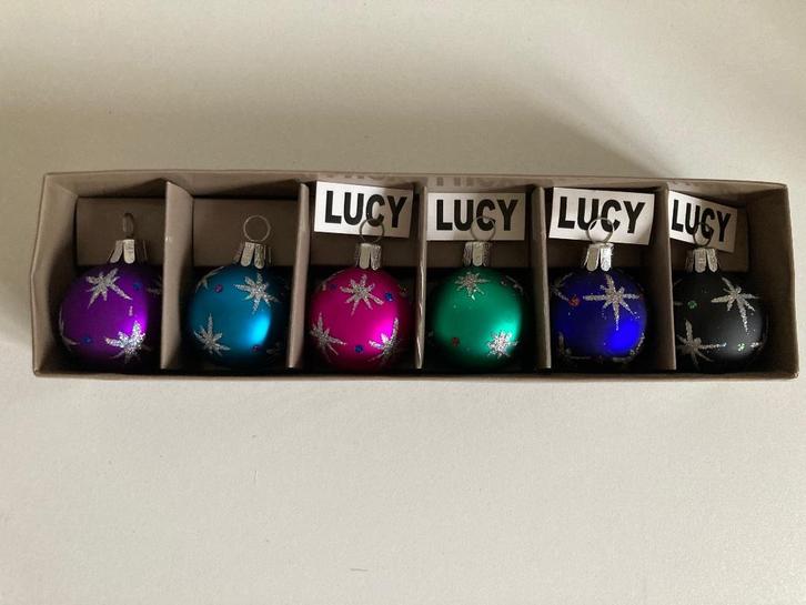 Balletjes met klem voor naamkaartjes tafelindeling - KERST, Diversen, Kerst, Zo goed als nieuw, Ophalen of Verzenden