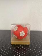 Puzzelbol AFC Ajax met display bakje, Ophalen of Verzenden, Minder dan 500 stukjes, Gebruikt, Overige typen