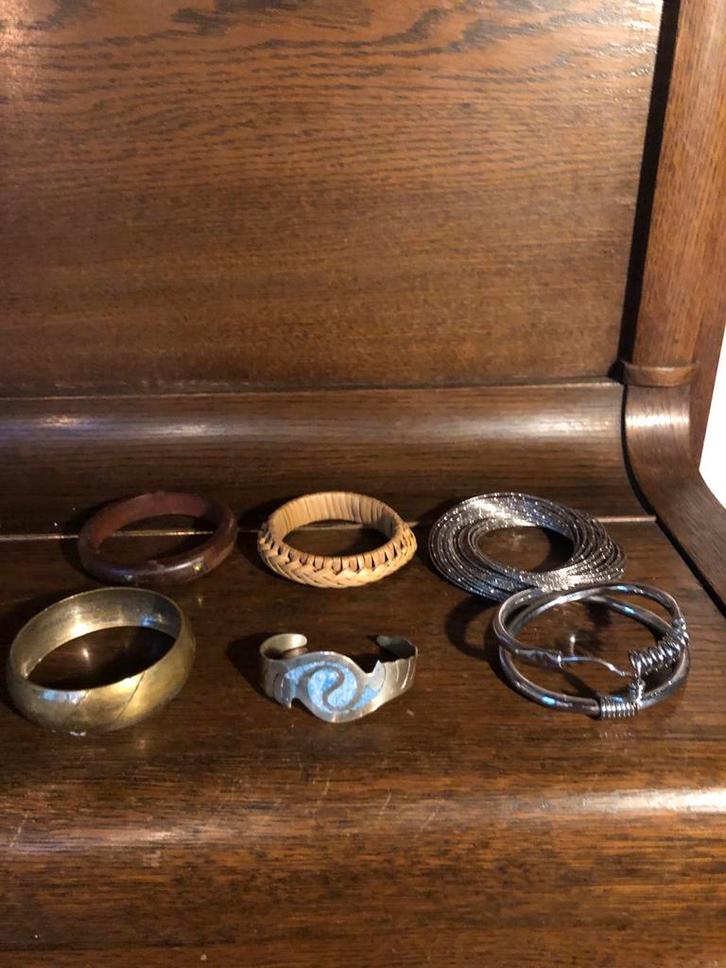 6 Armbanden Mix: RVS, Hout, Koper & Rotan, Sieraden, Tassen en Uiterlijk, Armbanden, Gebruikt, Hout, Bruin, Met bedels of kralen