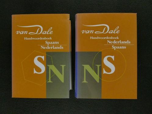 Van Dale: Nederlands - Spaans / Spaans - Nederlands (1994), Boeken, Woordenboeken, Gelezen, Spaans, Van Dale, Ophalen of Verzenden