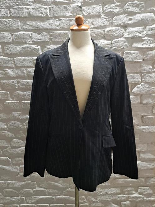 Fransa Blazer Maat 44, Kleding | Dames, Jasjes, Kostuums en Pakken, Zo goed als nieuw, Jasje, Maat 42/44 (L), Zwart, Verzenden