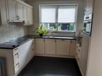 Gratis Nette en complete keuken, Huis en Inrichting, Keuken | Complete keukens, Ophalen, Gebruikt, Graniet of Steen