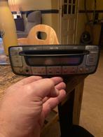 Radio CD uit peugeot 107,Aygo en citroen C1., Ophalen, Gebruikt