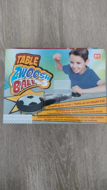 Table zwoosh ball air hockey  beschikbaar voor biedingen