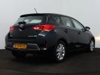 Toyota Auris 1.8 Hybrid Dynamic | Navigatie | Cruise&Climate, Te koop, Zilver of Grijs, Hatchback, Gebruikt