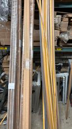 Plinten en deklijsten folie plinten, Ophalen, Nieuw, Mdf, 200 tot 250 cm