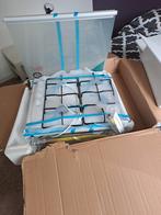 New in the box you can have por 100,00, Ophalen, Nieuw