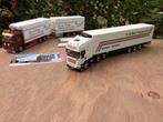 WSI Scania 3 Combi Jeroen Vrolijk en nog 1 uit Foto 1 t/m 20, Hobby en Vrije tijd, Modelauto's | 1:50, Wsi, Ophalen of Verzenden