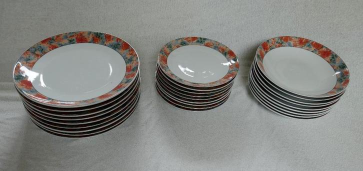 Te koop Origineel Wunsiedel Bavaria 9 delig servies, Huis en Inrichting, Keuken | Servies, Zo goed als nieuw, Overige stijlen