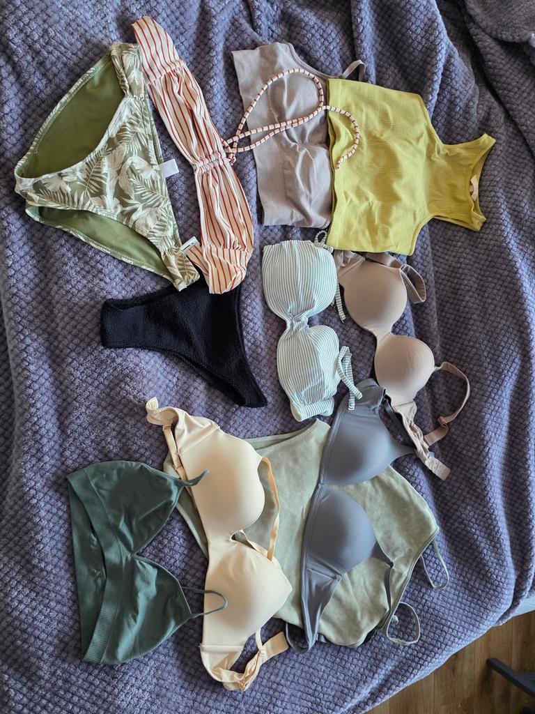 Free:Ondergoed & Zwemkleding - Maat XS/S - Zeer Goede Staat!, Kleding | Dames, Ondergoed en Lingerie, Ophalen of Verzenden