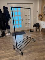 Kledingrek, goede staat - gratis, Kleding | Dames, Kledingrekken, Ophalen, Zo goed als nieuw