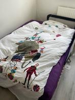 Matras en twee lattenbodems, Ophalen, Gebruikt, Wit, Tweepersoons