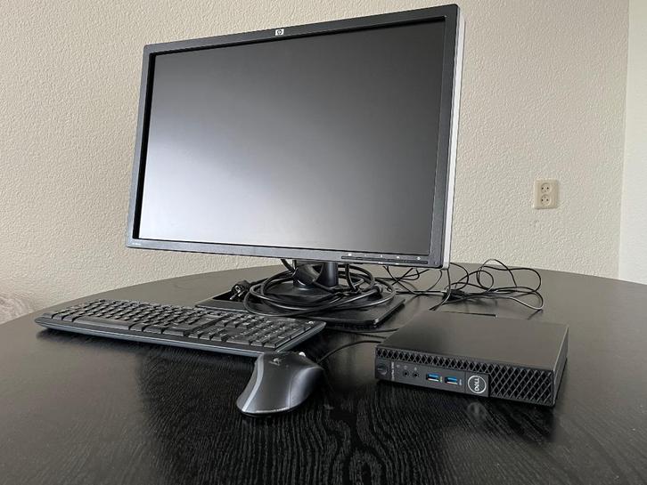 Complete desktop set, Computers en Software, Desktop Pc's, Gebruikt, 3 tot 4 Ghz, SSD, 16 GB, Met monitor, Ophalen