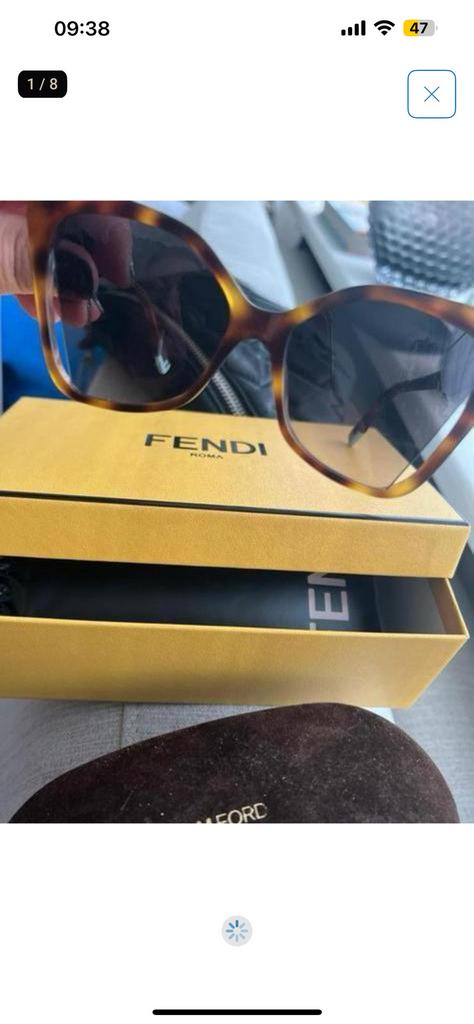 Fendi Women’s Havana/ Brown Butterfly Shape Sunglasses, Verzenden, Zo goed als nieuw, Bruin, Overige merken