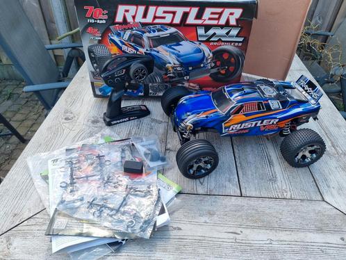 Traxxas Rustler VXL-3S (origineel)  blauw, Hobby en Vrije tijd, Modelbouw | Radiografisch | Auto's, Zo goed als nieuw, Auto offroad