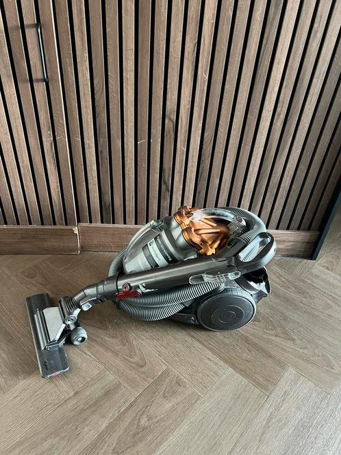 Dyson animal pro, Witgoed en Apparatuur, Stofzuigers, Zo goed als nieuw, 1200 tot 1600 watt, Ophalen