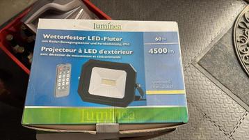 led lampen ( 2 stuks) beschikbaar voor biedingen