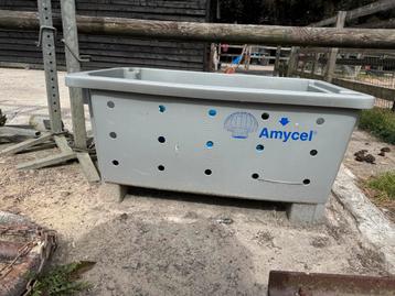 Amicel Container - Stevig en Veelzijdig Gebruik beschikbaar voor biedingen