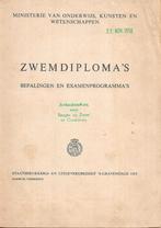 Zwemdiploma's: bepalingen en examenprogramma's uit 1953, Ophalen of Verzenden, Zo goed als nieuw