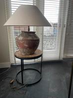 Stenen Kruiklamp - Landelijke Stijl, Huis en Inrichting, Lampen | Tafellampen, Ophalen of Verzenden, Gebruikt, Stof, 50 tot 75 cm