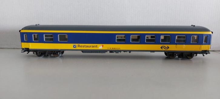 Restaurant Rijtuig van de Nederlandse Spoorwegen (06), Hobby en Vrije tijd, Modeltreinen | H0, Zo goed als nieuw, Wagon, Wisselstroom