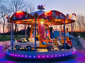 Diverse attracties te huur draaimolen boksbal kermis  beschikbaar voor biedingen