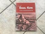 Tussen Engelenkerk 75 jaar H.H. Engelbewaardesparochie, Boeken, Geschiedenis | Stad en Regio, Ophalen of Verzenden, 20e eeuw of later