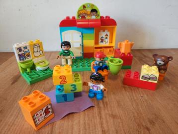 Duplo 10833 - Kleuterklas - compleet en incl boekje! beschikbaar voor biedingen