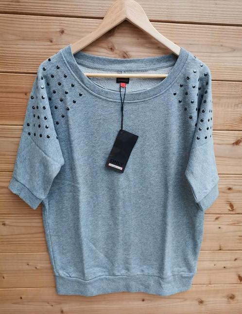 ONLY sweatshirt met studs mt. S, Kleding | Dames, Tops, Nieuw, Maat 36 (S), Grijs, Korte mouw, Verzenden