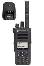 Motorola DP4800E Enhanced VHF FKP DMR met tafellader NIEUW, Telecommunicatie, Portofoons en Walkie-talkies, Nieuw, Portofoon of Walkie-talkie