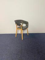 4 x Vergaderstoel Kusch & Co 3000 Njord, donkergrijs / hout, Huis en Inrichting, Ophalen, Gebruikt, Vier, Grijs