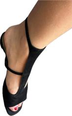 elegante schoentjes van Prada maatje 37, Kleding | Dames, Schoenen, Schoenen met lage hakken, Prada, Zwart, Ophalen of Verzenden