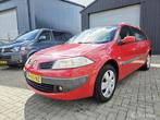 Renault Megane Grand Tour 2.0-16V LPG G3 AIRCO/CRUISE APK 09, Auto's, 135 pk, Gebruikt, 4 cilinders, Metallic lak