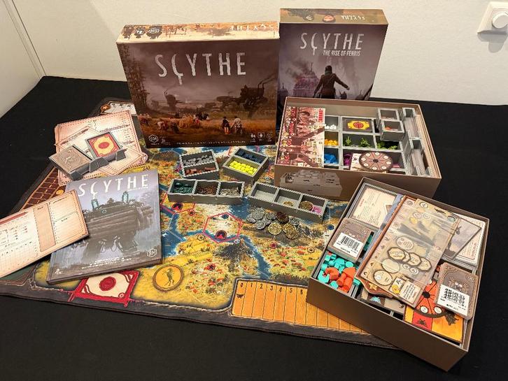 Scythe + Expansions + Upgrades bundle!, Hobby en Vrije tijd, Gezelschapsspellen | Bordspellen, Zo goed als nieuw, Een of twee spelers