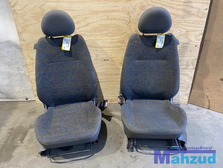 OPEL CORSA C 3 DEURS Links rechts stoel voorstoel, Auto-onderdelen, Interieur en Bekleding, Opel, Gebruikt, Ophalen