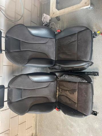 Audi s3 stoelen beschikbaar voor biedingen