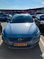 Volvo V60 D3 150pk Start/stop 2017 Blauw, Auto's, Voorwielaandrijving, Euro 5, Zwart, 4 cilinders
