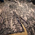 Leuke flared broek met print - Maat 56, Onbekend, Ophalen of Verzenden, Gedragen, Maat 46/48 (XL) of groter