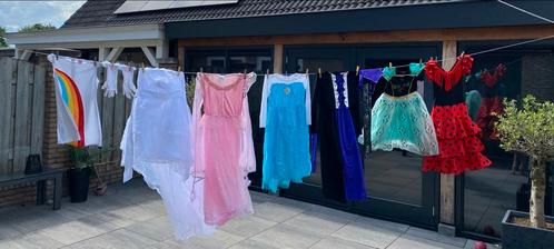 Grote set verkleedkleren jurken mt 128-140, Kinderen en Baby's, Carnavalskleding en Verkleedspullen, Gebruikt, Meisje, 134 t/m 140