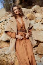 Isla Ibiza jas / poncho / bodywarmer - khaki, Kleding | Dames, Beige, Maat 42/44 (L), Ophalen of Verzenden, Zo goed als nieuw