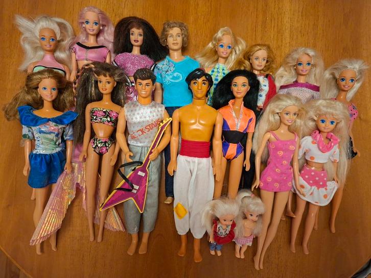 Barbiepoppen jaren '90, Kinderen en Baby's, Speelgoed | Poppen, Gebruikt, Barbie, Ophalen of Verzenden