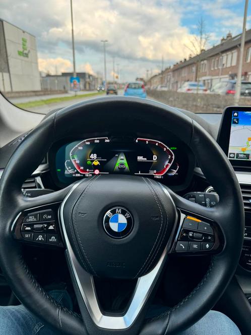 BMW 5-Serie Touring (g31 520d 190pk Xdrive Aut. 2021 Grijs, Auto's, BMW, Particulier, 5-Serie, 360° camera, 4x4, ABS, Achteruitrijcamera