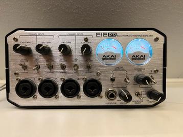 Akai EIE Pro USB Audio Interface met midi beschikbaar voor biedingen