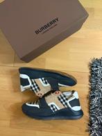 Burberry MAAT 41 42, Ophalen of Verzenden, Zo goed als nieuw, Zwart